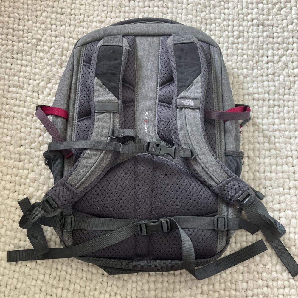 The North Face Unisex Borealis Laptop Backpack TNF Black - Picture 2 of 10